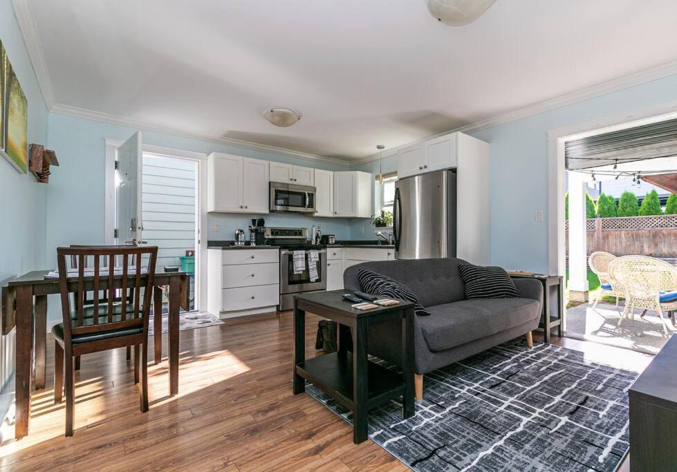 Apartamento Great 1-bedroom Near Downtown Langford