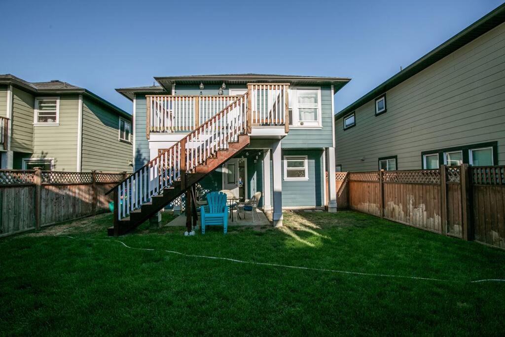 Great 1-bedroom Near Downtown Langford * Victoria
